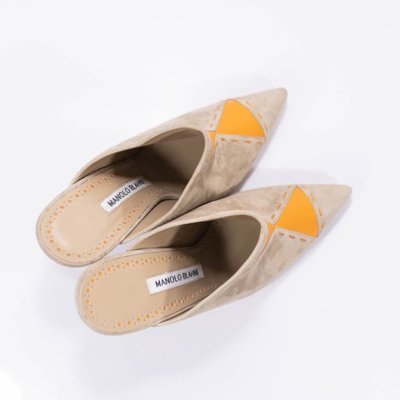 Manolo Blahnik Epafrodito Suede Mules - Picture 10 of 15